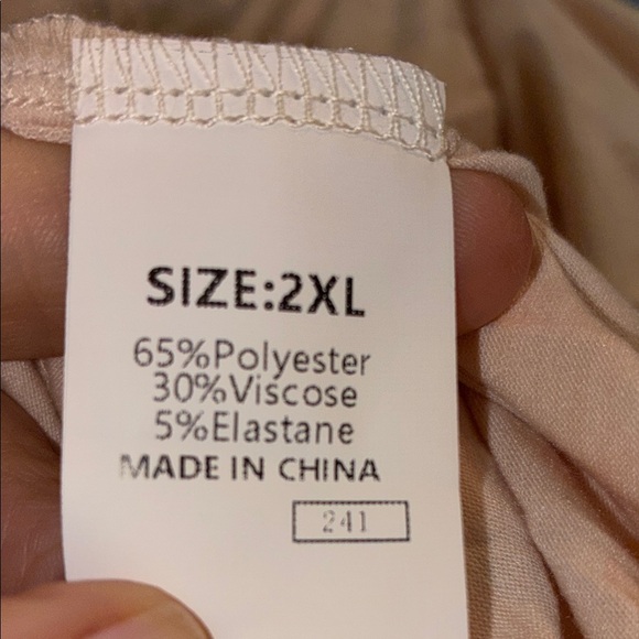 NWT Women's Beige Button-Down Tunic Top 2XL - Picture 6 of 7